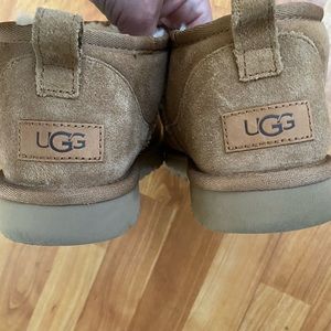 Ugg Chestnut Ultra Mini 9